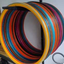Aros clincher R28 pintados 10 unidades LIQUIDACION
