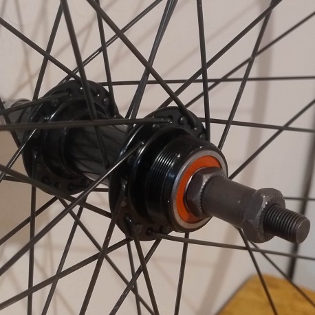Rueda TRASERA armada R29 V-BRAKE 36H LIQUIDACION